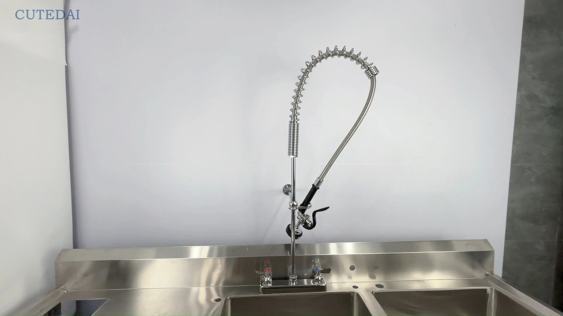 Νέα άφιξη, επαγγελματική βρύση προ-ξεπλύματος με υδατογράφημα για τοποθέτηση στο κατάστρωμα με προ-ξεπλύσιμο, βαλβίδα ανύψωσης με λαβή συμπίεσης 1