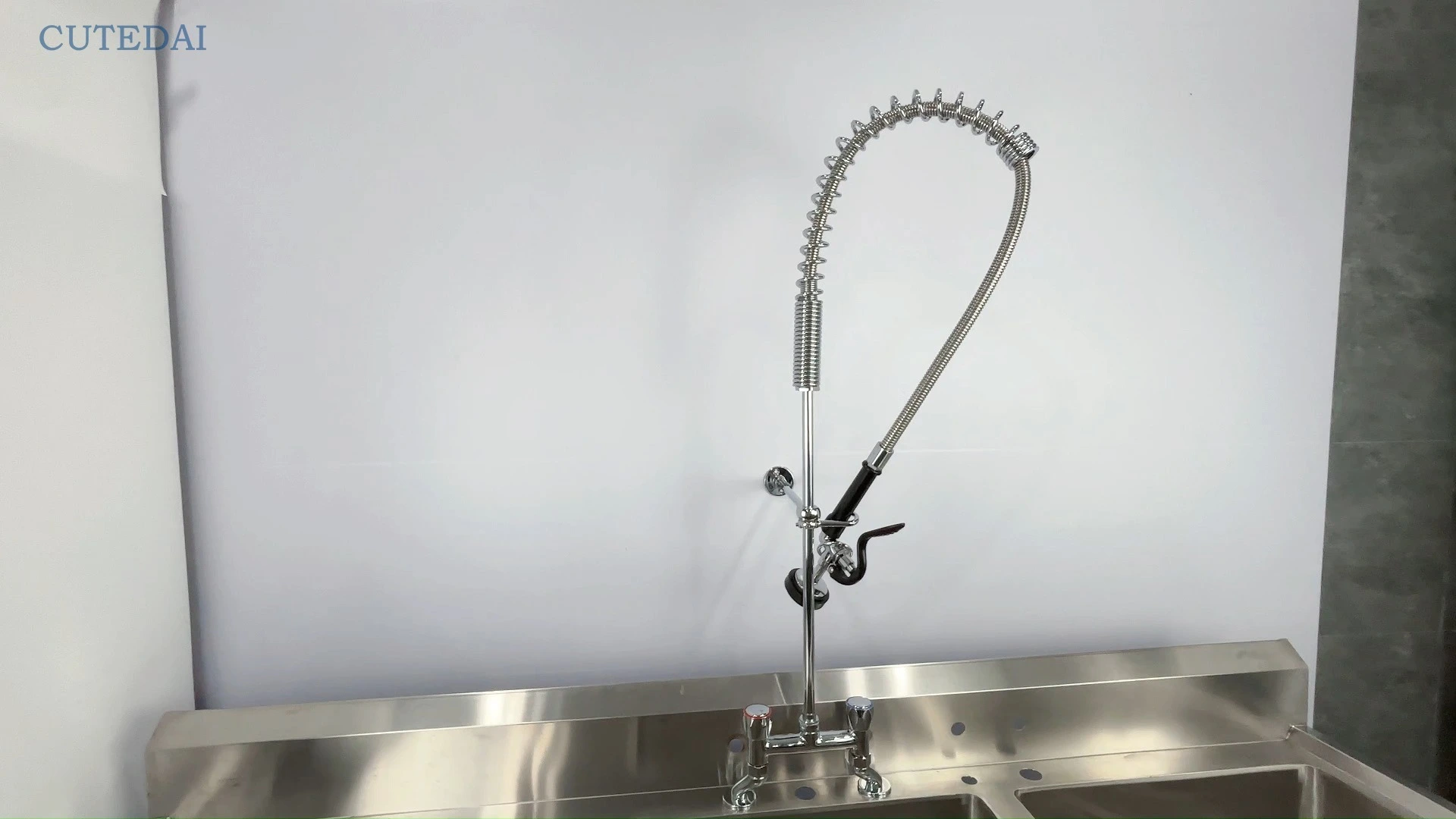 حنفيات نحاسية للمطابخ التجارية، حنفيات شطف مسبق، تصميم عصري، مركز 4-8 بوصة، خلاط سطح مرن بفتحتين للفنادق 1